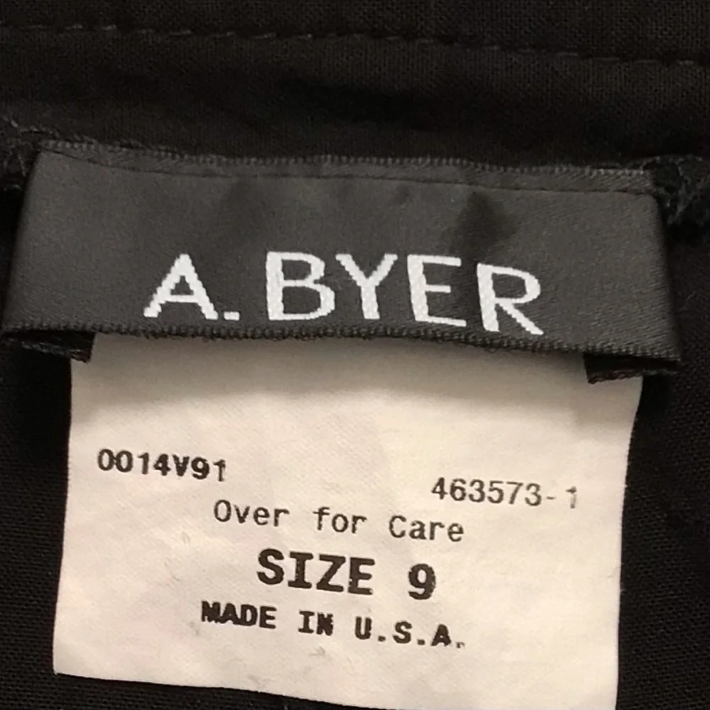 A. Byer Black Side Zip High Rise Pleated Dress Shorts 9